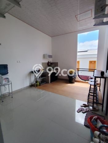 Unit Kost Dijual di Keputih dengan 30 Kamar Area Ramai Unit Kost Dijual di Keputih dengan 30 Kamar Area Ramai