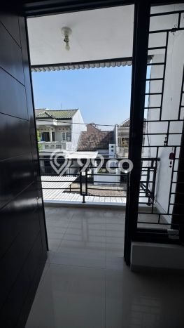 Rumah Strategis Minimalis Lb 140m2 di Kenjeran, Surabaya Rumah Strategis Minimalis Lb 140m2 di Kenjeran, Surabaya