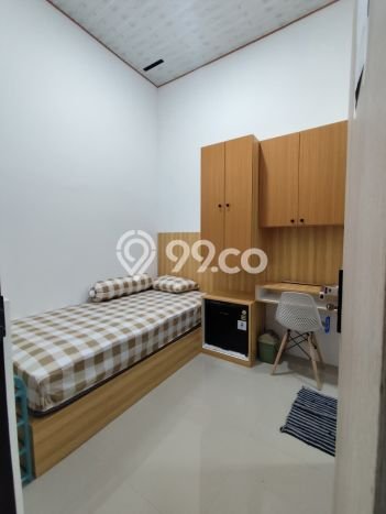 Unit Kost Dijual di Keputih dengan 30 Kamar Area Ramai Unit Kost Dijual di Keputih dengan 30 Kamar Area Ramai