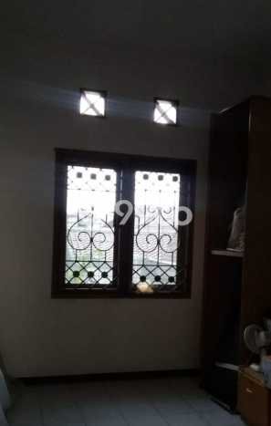 Dijual Cepat Rumah Favorit Siap Huni LB 140m2 di Rungkut, Surabaya Dijual Cepat Rumah Favorit Siap Huni LB 140m2 di Rungkut, Surabaya