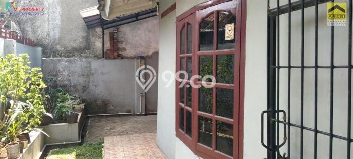 Rumah Modern Minimalis 5 KT Bisa Langsung Pindah di Cimahi Tengah Rumah Modern Minimalis 5 KT Bisa Langsung Pindah di Cimahi Tengah