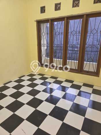 Dijual Hunian Rumah Nyaman 4 Kamar di Kopo, Bandung Dijual Hunian Rumah Nyaman 4 Kamar di Kopo, Bandung