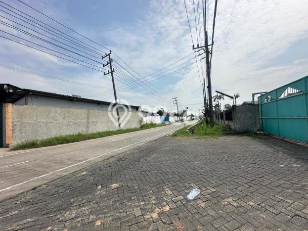 Pabrik Dijual di Kawasan Wiyung, Surabaya Harga Kompetitif Pabrik Dijual di Kawasan Wiyung, Surabaya Harga Kompetitif