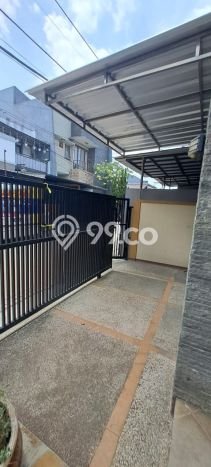 Rumah Luas Asri 3 KT Siap Huni di Buah Batu Bandung Rumah Luas Asri 3 KT Siap Huni di Buah Batu Bandung
