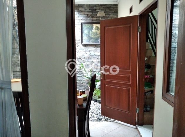 Rumah Luas Asri 3 KT Siap Huni di Buah Batu Bandung Rumah Luas Asri 3 KT Siap Huni di Buah Batu Bandung