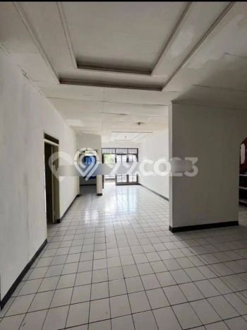 Rumah Terawat kawasan Margahayu, Bandung, Luas 144m2m² LB 160m2m² HARGA MENARIK! Rumah Terawat kawasan Margahayu, Bandung, Luas 144m2m² LB 160m2m² HARGA MENARIK!