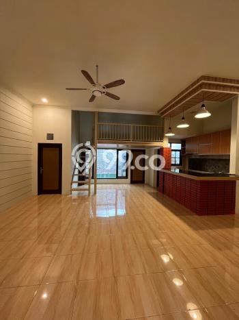 Rumah Modern 3 Kamar LT 200m2 di Buah Batu Rumah Modern 3 Kamar LT 200m2 di Buah Batu