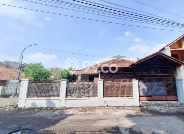 Disewakan segera rumah minimalis lokasi strategis 5 Kamar di Regol, Bandung Disewakan segera rumah minimalis lokasi strategis 5 Kamar di Regol, Bandung