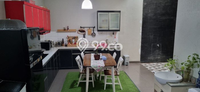 Rumah Strategis Modern Lb 165m2 di Antapani, Bandung Rumah Strategis Modern Lb 165m2 di Antapani, Bandung