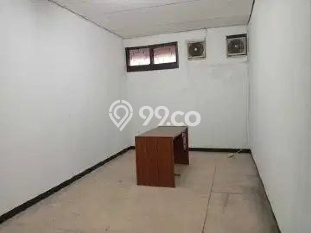 Rumah di , 4 KT, Area Premium, LT 373m2m² LB 245m2m² Rumah di , 4 KT, Area Premium, LT 373m2m² LB 245m2m²
