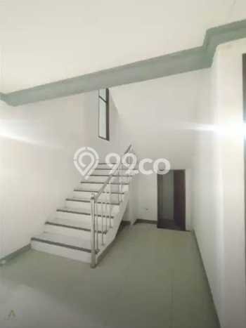 Dijual Rumah Strategis Bagus Punya 5 KT di Batununggal Bandung SHM Dijual Rumah Strategis Bagus Punya 5 KT di Batununggal Bandung SHM