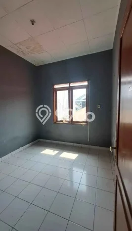 For Sale Rumah 4 Kamar Lokasi Ideal Nyaman dan Strategis di Antapani For Sale Rumah 4 Kamar Lokasi Ideal Nyaman dan Strategis di Antapani