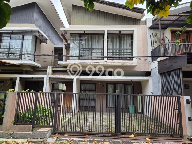 Dijual Rumah 3 Kamar Lokasi Ideal Bagus dan Strategis di Arcamanik Dijual Rumah 3 Kamar Lokasi Ideal Bagus dan Strategis di Arcamanik