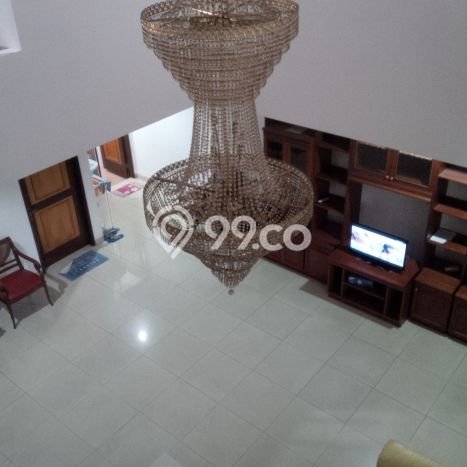 Rumah Strategis dengan Luas Tanah 485m2m² dan Luas Bangunan 500m2m² di Kawasan Coblong, Bandung Rumah Strategis dengan Luas Tanah 485m2m² dan Luas Bangunan 500m2m² di Kawasan Coblong, Bandung