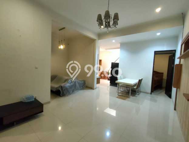Rumah Strategis Minimalis Lb 108m2 di Batununggal, Bandung Rumah Strategis Minimalis Lb 108m2 di Batununggal, Bandung