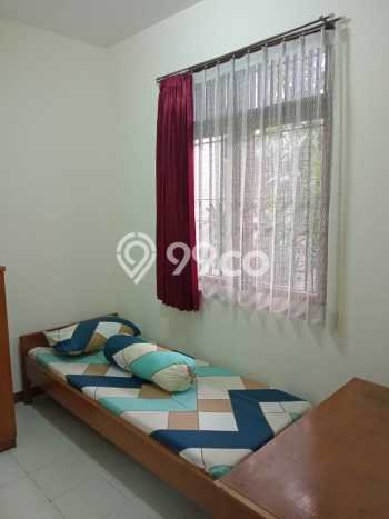 Rumah Modern Cantik 10 KT Bisa Langsung Pindah di Lengkong Rumah Modern Cantik 10 KT Bisa Langsung Pindah di Lengkong