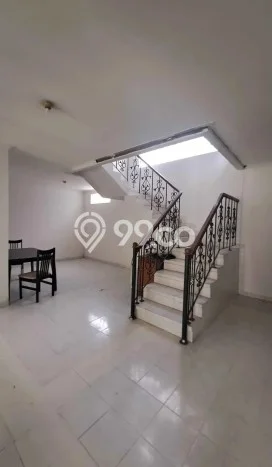 For Sale Rumah 4 Kamar Lokasi Ideal Nyaman dan Strategis di Antapani For Sale Rumah 4 Kamar Lokasi Ideal Nyaman dan Strategis di Antapani