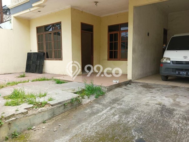 Rumah Minimalis 3 KT di Taman Holis Indah Bandung Unfurnished Rumah Minimalis 3 KT di Taman Holis Indah Bandung Unfurnished