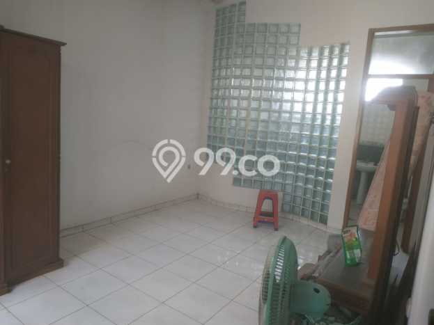 Rumah Modern 4 Kamar LT 240m2 di BKR Rumah Modern 4 Kamar LT 240m2 di BKR