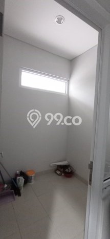 Rumah Minimalis Semi Furnished 2 Lantai di Virginia Village Siap Huni Rumah Minimalis Semi Furnished 2 Lantai di Virginia Village Siap Huni