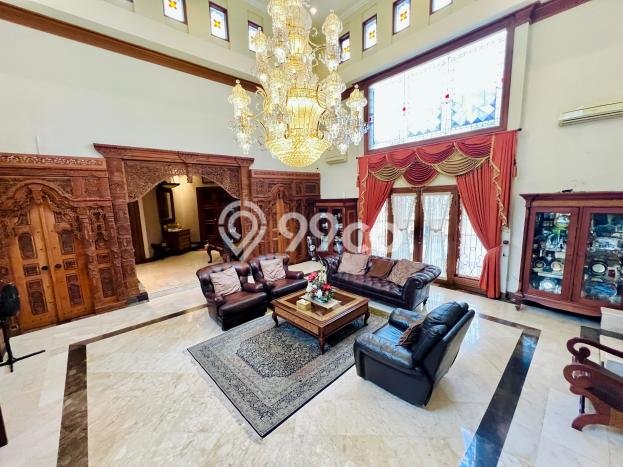 Dijual Rumah Premium dengan Fasilitas Sekitar Komplit di BSD, Tangerang Selatan Dijual Rumah Premium dengan Fasilitas Sekitar Komplit di BSD, Tangerang Selatan