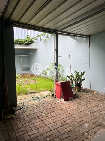 Disewakan! Rumah 4 Kamar Tidur &
3 Kamar Mandi di Alam Sutera, Tangerang Disewakan! Rumah 4 Kamar Tidur &
3 Kamar Mandi di Alam Sutera, Tangerang