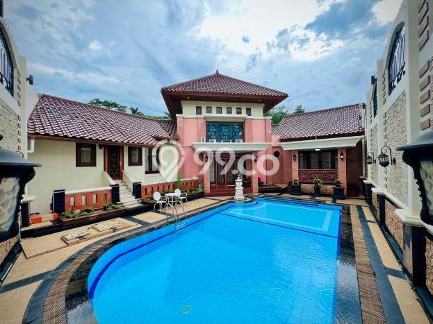 Dijual Rumah Premium dengan Fasilitas Sekitar Komplit di BSD, Tangerang Selatan Dijual Rumah Premium dengan Fasilitas Sekitar Komplit di BSD, Tangerang Selatan