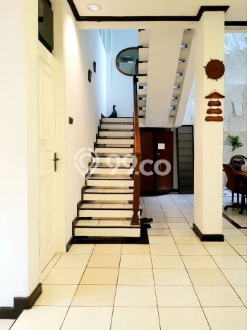 Dijual Rumah Luas Elegan Dengan View Cantik di Pondok Indah, Jakarta Selatan Dijual Rumah Luas Elegan Dengan View Cantik di Pondok Indah, Jakarta Selatan