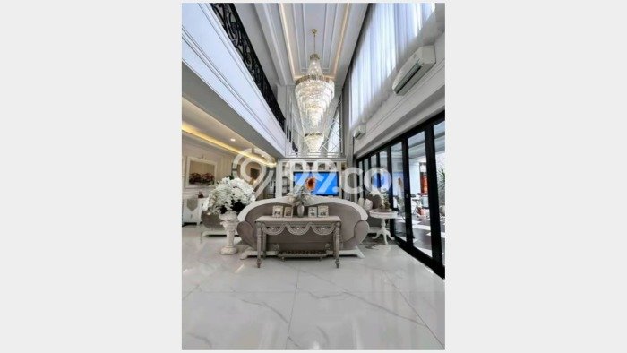 Jual Rumah Mewah Megah Dengan View Cantik di Pondok Indah, Jakarta Selatan Jual Rumah Mewah Megah Dengan View Cantik di Pondok Indah, Jakarta Selatan