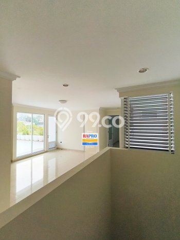 Hunian Elit LB 1050m2 Siap Pakai Desain Elegan di Pondok Indah, Jakarta Selatan Hunian Elit LB 1050m2 Siap Pakai Desain Elegan di Pondok Indah, Jakarta Selatan