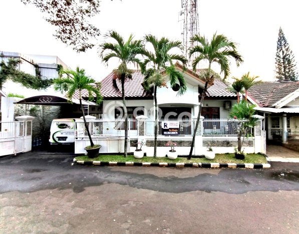 Rumah Luxury Modern Siap Huni di Bintaro Jakarta Selatan Rumah Luxury Modern Siap Huni di Bintaro Jakarta Selatan