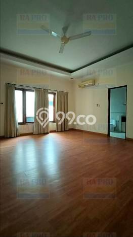 Dijual Rumah Mewah Megah Dengan View Eksklusif di Pondok Indah, Jakarta Selatan Dijual Rumah Mewah Megah Dengan View Eksklusif di Pondok Indah, Jakarta Selatan