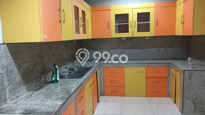 Siap Huni Hunian Elit 4 Kamar di Kelapa Gading Dekat ke Mana Pun Siap Huni Hunian Elit 4 Kamar di Kelapa Gading Dekat ke Mana Pun