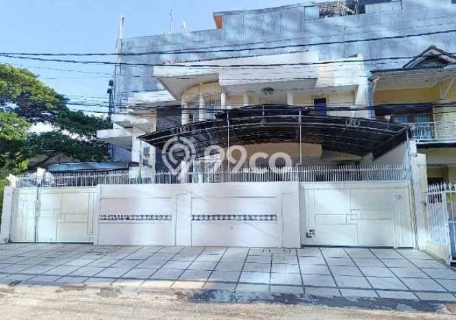 Siap Huni Hunian Elit 5 Kamar di Kelapa Gading Dekat ke Mana Saja Siap Huni Hunian Elit 5 Kamar di Kelapa Gading Dekat ke Mana Saja