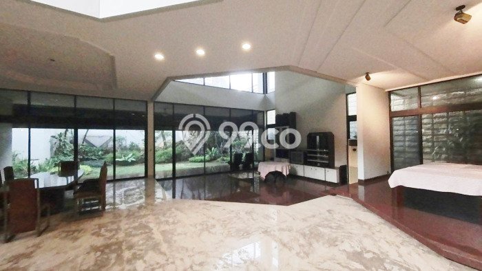 Ready to Use! Premium House LT 900m2 Desain Elegan di Pondok Indah Ready to Use! Premium House LT 900m2 Desain Elegan di Pondok Indah