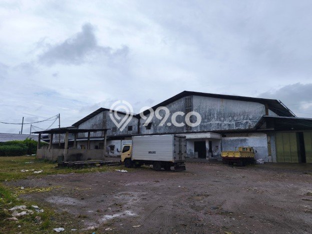 Gudang Bagus Dijual LB 8500m2 Lokasi Strategis Jakarta Barat Area Cocok untuk Berbisnis Gudang Bagus Dijual LB 8500m2 Lokasi Strategis Jakarta Barat Area Cocok untuk Berbisnis