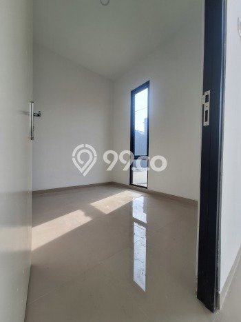 Dijual Cepat Rumah 2 KT 1 KM di Lokasi Strategis Menganti, Surabaya Dijual Cepat Rumah 2 KT 1 KM di Lokasi Strategis Menganti, Surabaya