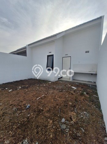 Dijual Cepat Rumah 2 KT 1 KM di Lokasi Strategis Menganti, Surabaya Dijual Cepat Rumah 2 KT 1 KM di Lokasi Strategis Menganti, Surabaya
