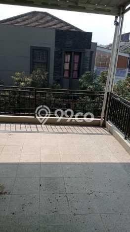 Disewakan! Rumah 3 Kamar Tidur &
2 Kamar Mandi di Cikutra, Bandung Disewakan! Rumah 3 Kamar Tidur &
2 Kamar Mandi di Cikutra, Bandung