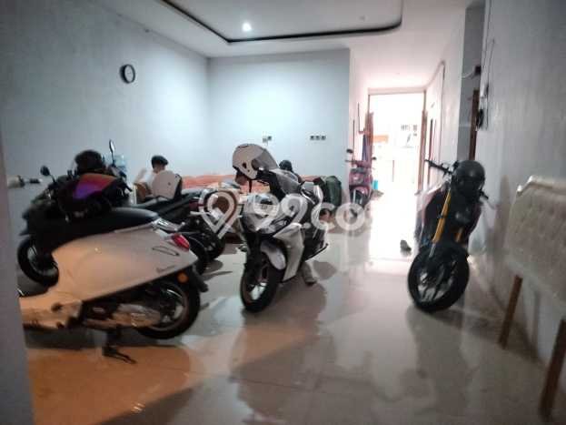 Rumah Kost untuk Dijual di Cikutra Punya 22 Kamar Rumah Kost untuk Dijual di Cikutra Punya 22 Kamar