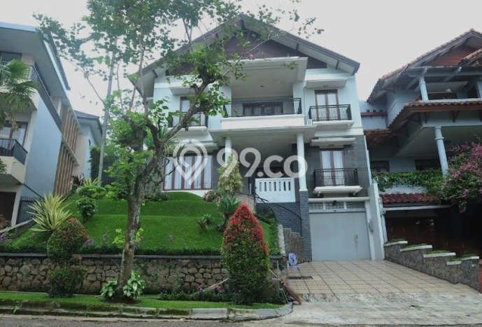 Hunian Mewah LB 350m2 Siap Pakai Desain Elegan di Dago Pakar, Bandung Hunian Mewah LB 350m2 Siap Pakai Desain Elegan di Dago Pakar, Bandung