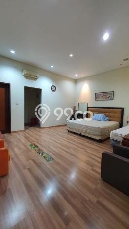 Rumah Elit Modern Tanpa Renovasi di Pantai Indah Kapuk Jakarta Utara Rumah Elit Modern Tanpa Renovasi di Pantai Indah Kapuk Jakarta Utara
