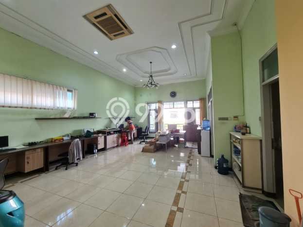 FOR SALE! Ruko di Semarang Tengah Semarang, LT 285m2, LB 400m2 FOR SALE! Ruko di Semarang Tengah Semarang, LT 285m2, LB 400m2