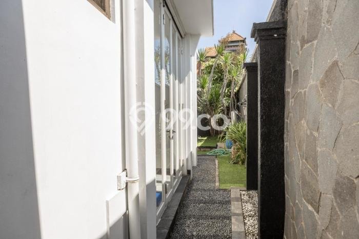 Hot Offer Hunian Premium Ideal dan Luas di Gajah Mungkur, Semarang Hot Offer Hunian Premium Ideal dan Luas di Gajah Mungkur, Semarang