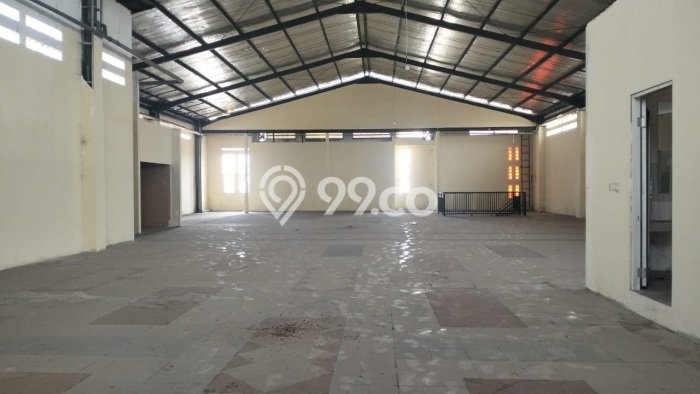 FOR SALE! Ruko di Banyumanik Semarang, LT 900m2, LB 1200m2 FOR SALE! Ruko di Banyumanik Semarang, LT 900m2, LB 1200m2