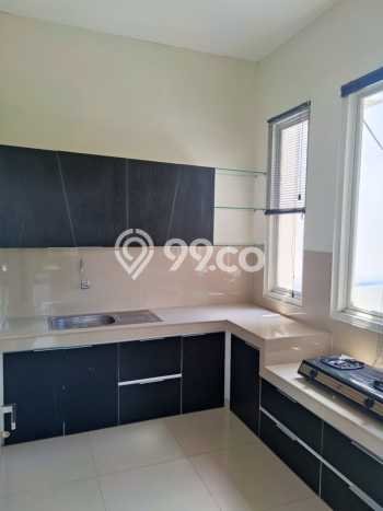 Rumah sewa siap pakai 4 Kamar Tidur di Candi Golf, Semarang Rumah sewa siap pakai 4 Kamar Tidur di Candi Golf, Semarang