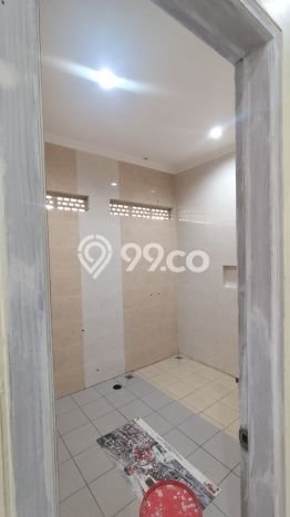 Hot Offer Hunian Mewah Ideal dan Luas di Banyumanik, Semarang Hot Offer Hunian Mewah Ideal dan Luas di Banyumanik, Semarang