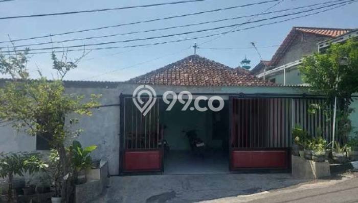 Rumah Modern Cantik 7 Kamar Bisa Langsung Pindah di Ngaliyan Rumah Modern Cantik 7 Kamar Bisa Langsung Pindah di Ngaliyan