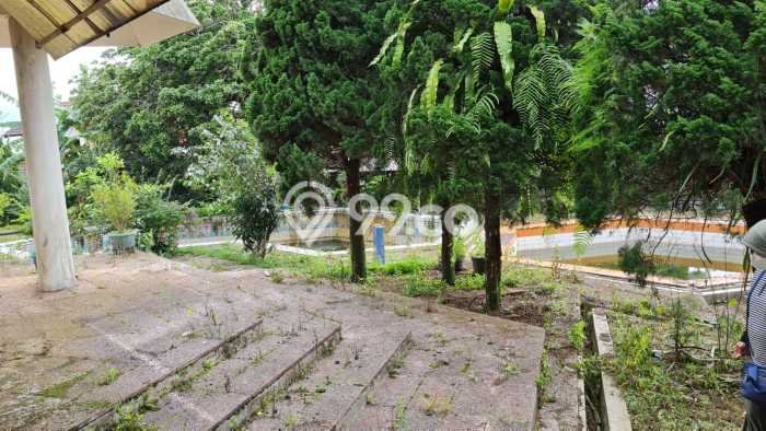Rumah Mewah Siap Huni LT 5000m2 di Bandungan, Semarang Rumah Mewah Siap Huni LT 5000m2 di Bandungan, Semarang