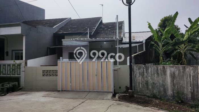 For Sale Rumah 2 Kamar Lokasi Ideal Nyaman dan Strategis di Mustikajaya For Sale Rumah 2 Kamar Lokasi Ideal Nyaman dan Strategis di Mustikajaya